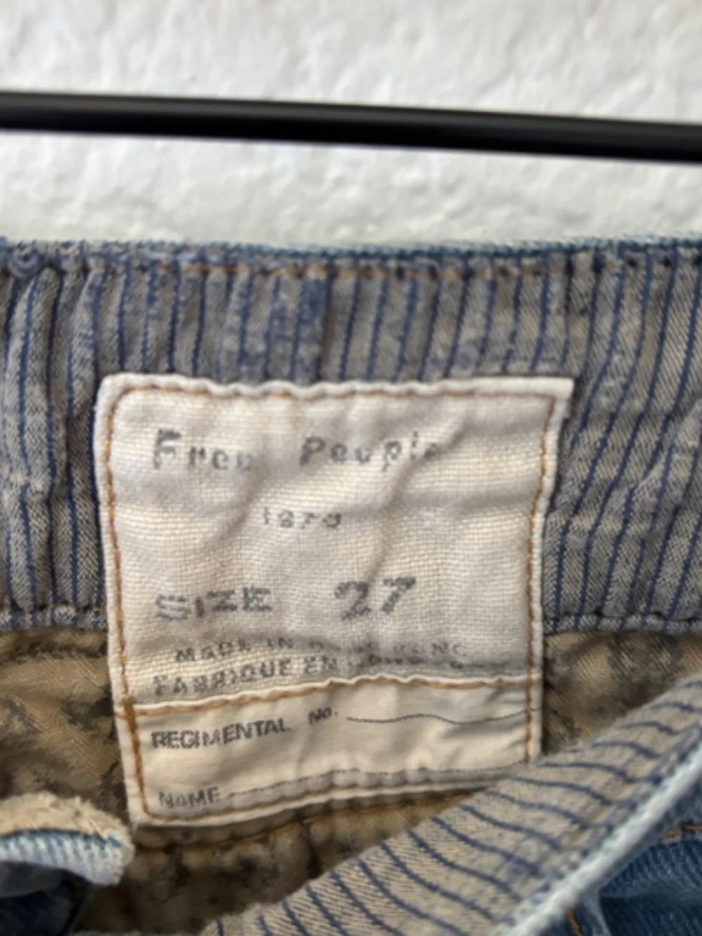 Vintage Free People angel wing embroidered pockets straight leg jeans size 27